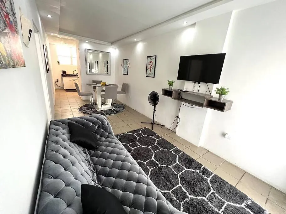 아파트 Monopoly 2 Bedroom Condo Near Beach W/Pool/Parking 산후안